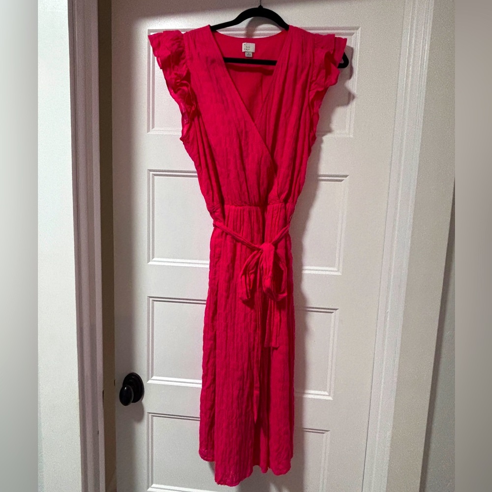 Cute summer dress with pockets!